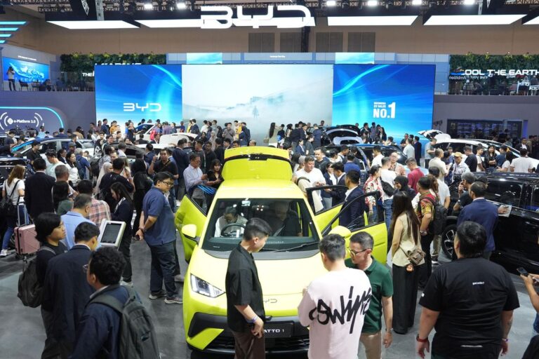 harga_mobil_listrik_2025